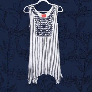 Chelsea & Violet Size Small Embroidered Gauzy Boho Dress